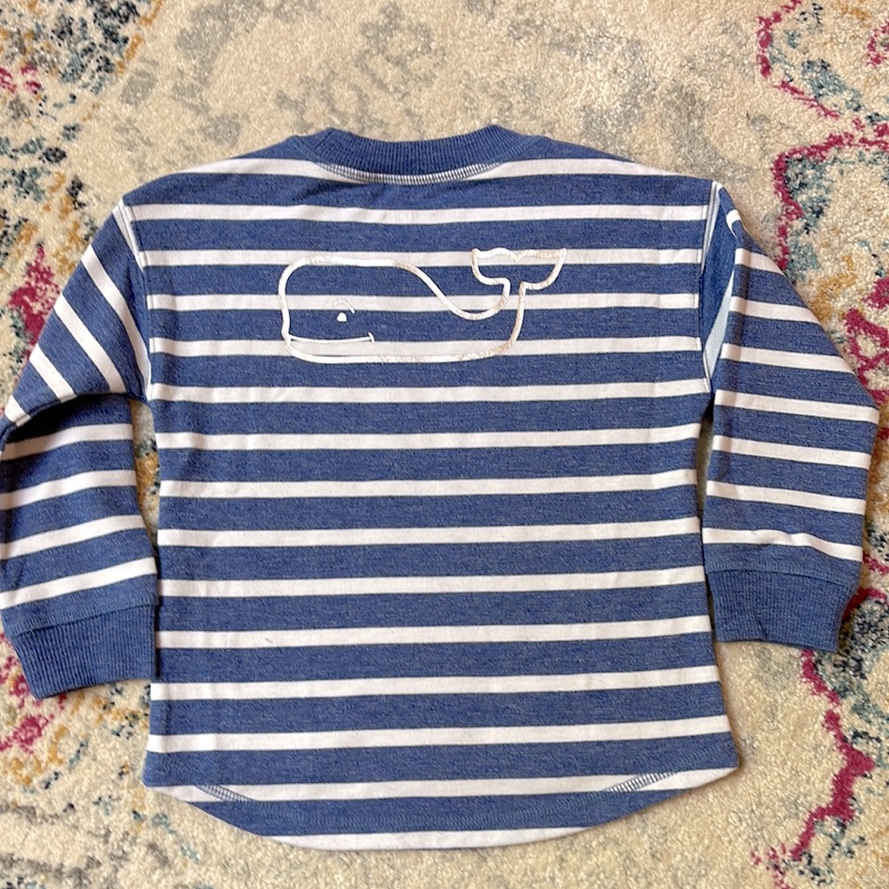 Like New Vineyard Vines Sweatshirt